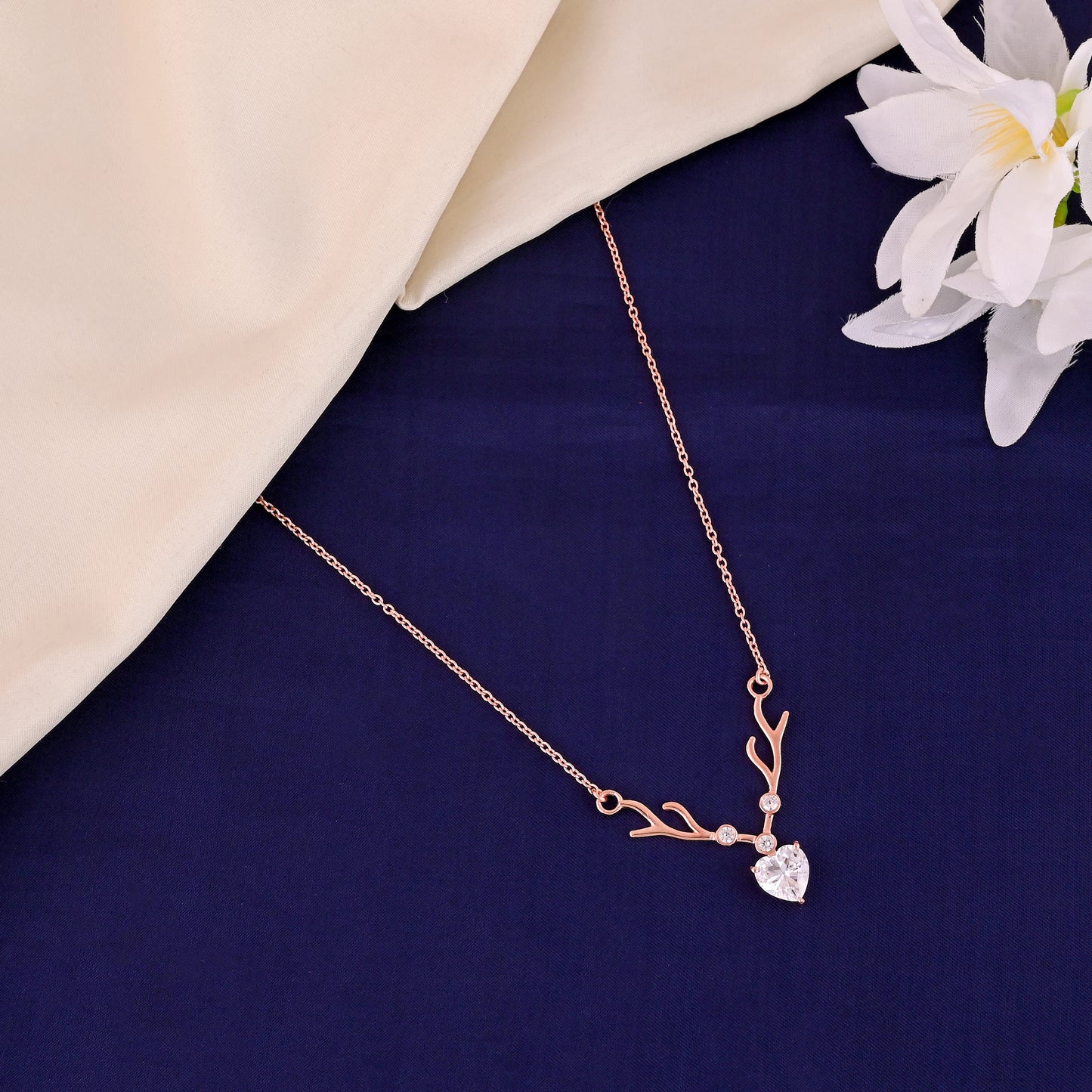 925 Silver Antler Heart Necklace – Rose Gold Crystal Pendant