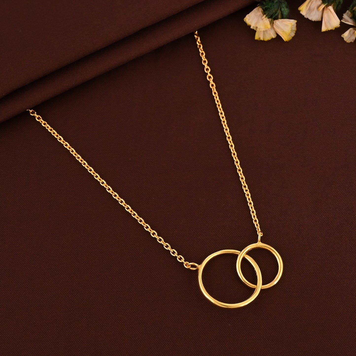 925 Sterling Silver Interlocking Circles Necklace