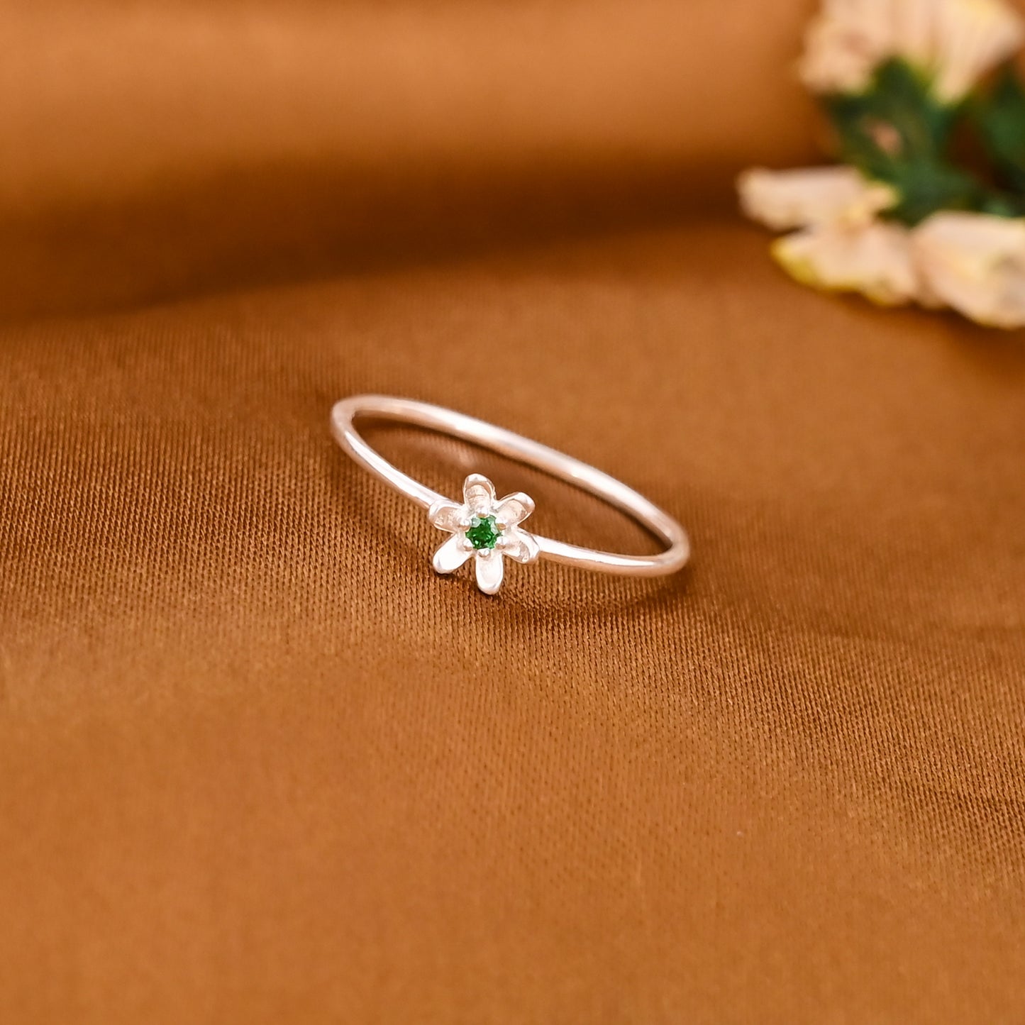 925 Sterling Silver Daisy Flower Ring