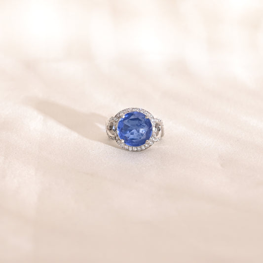 Elegant 925 Silver Ring with Blue Sapphire Doublet & CZ Halo – Statement Cocktail Jewelry